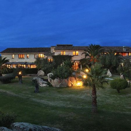 Hotel Pulicinu Baja Sardinia Exterior photo