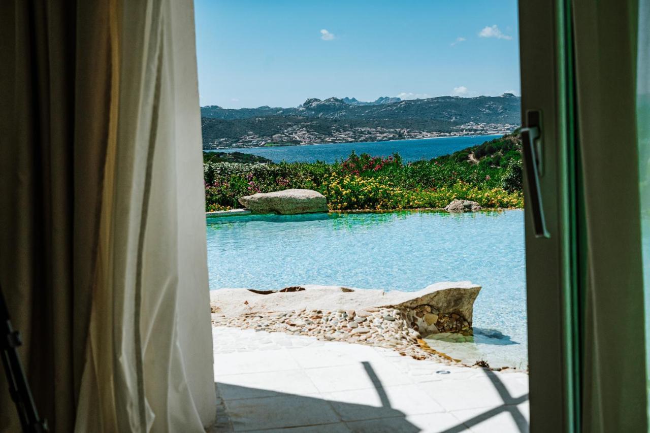 Hotel Pulicinu Baja Sardinia Exterior photo