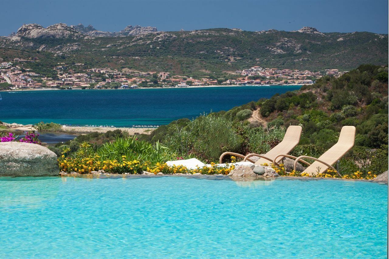 Hotel Pulicinu Baja Sardinia Exterior photo